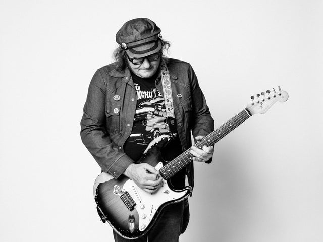 Private Lessons with Jim Fouty - Guitar & Bass Music Lessons RiverCity Music Store - RiverCity Rockstar Academy Music Store, Salem Keizer Oregon