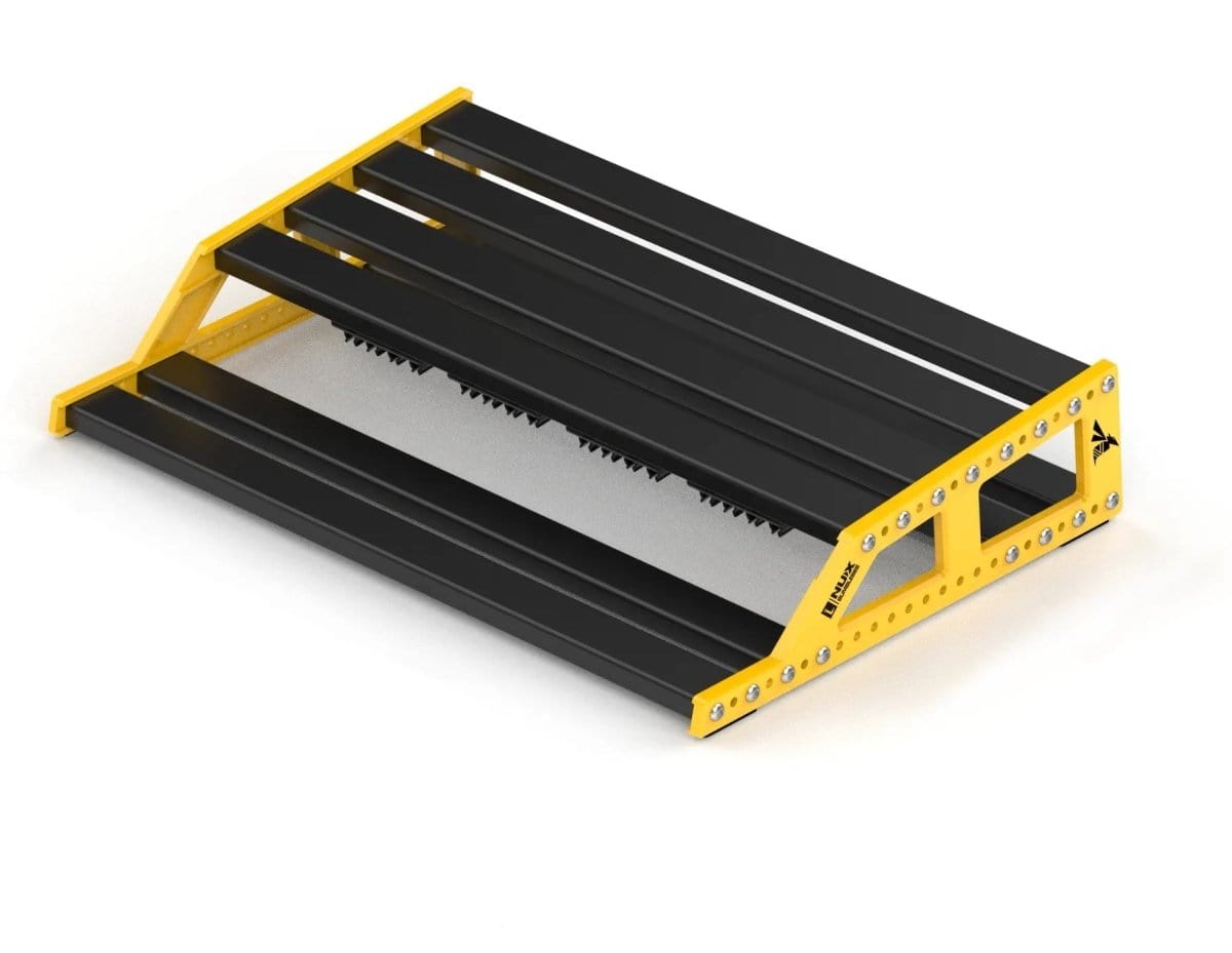 NU-X Bumblebee Large Sized Pedal Board with Carry Bag Pedals NU-X - RiverCity Rockstar Academy Music Store, Salem Keizer Oregon